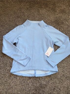 Leapstride Pullover size medium NWT